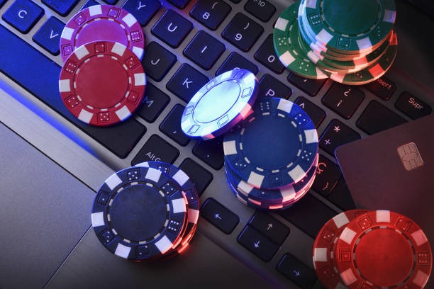 Dota 2 match betting interface on link pttogel showing game information and team information